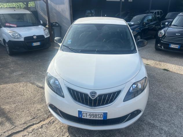 Lancia Ypsilon 1.0 FireFly 5 porte S&S Hybrid Platino - Foto 5