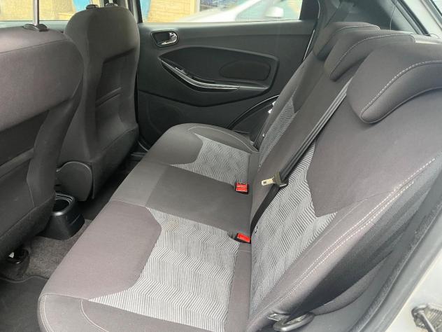 FORD - Ka plus - Ka+ 1.2 Ti-VCT 85 CV Black & White - White - Foto 6