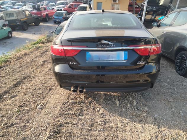 Jaguar XF - Foto 3
