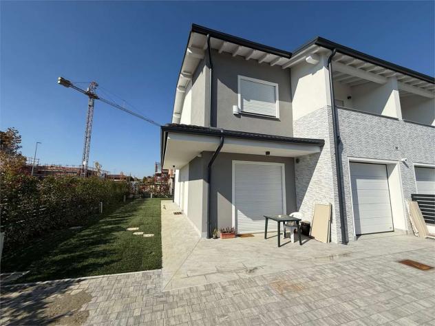VA0253 - IN ESCLUSIVA CARPI ZONA "MORBIDINA" VILLA BIFAMILIARE IN A4 !!! - Foto 4