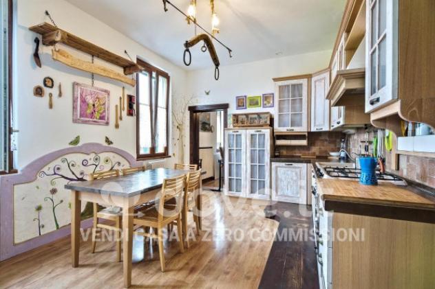 Appartamento di 110 m² con 4 locali e box auto in vendita a Guanzate - Foto 4