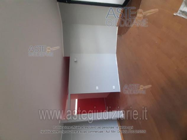IMMOBILI-IMMOBILE COMMERCIALE-Via Pablo Picasso n. 58, edificio N4, interno 9 - Foto 4