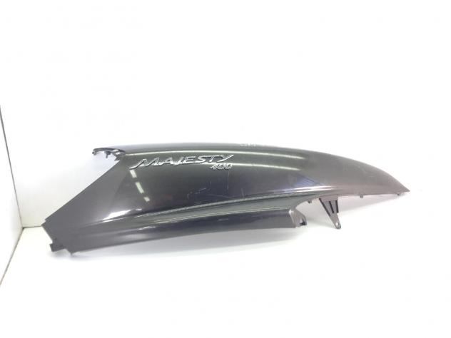 YAMAHA MAJESTY YP 400 CARENA FIANCATA POSTERIORE DESTRA - PIOLO ROTTO 2007 2008