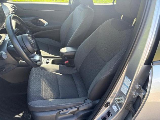 Toyota Yaris Cross 1.5H (116 CV) E-CVT Trend AWD-i - Foto 9