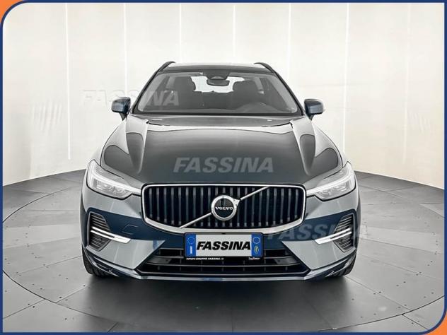 Volvo XC60 B4 D automatico Momentum Pro - Foto 2