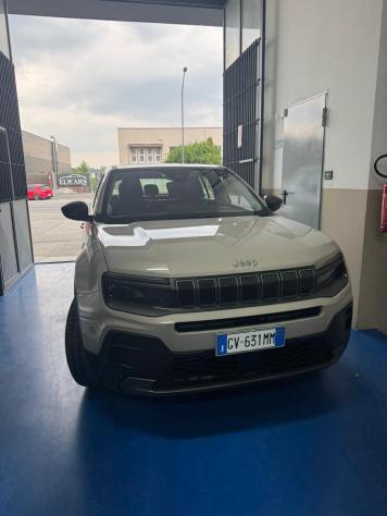 Jeep Avenger 1.2 Turbo 100 CV Longitude - Foto 2