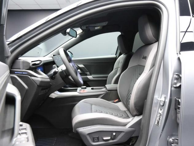 Jeep Compass E-Hybrid 1.2 Turbo MHEV 106kW Summit DCT - Foto 8