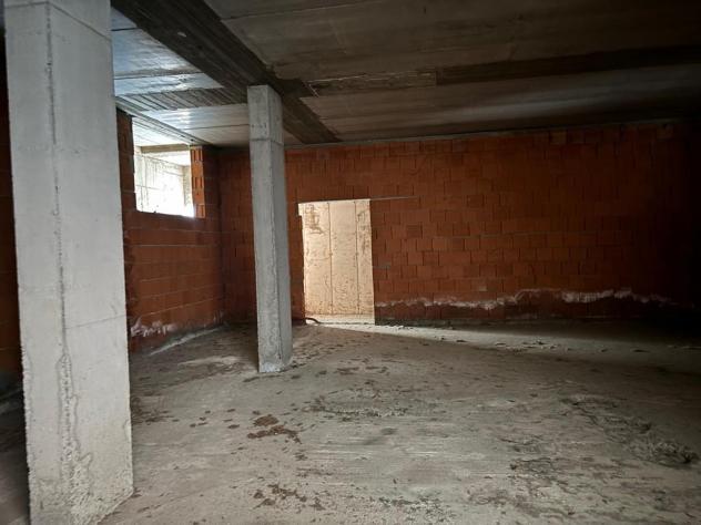STRUTTURA POLIFUNZIONALE, ALBERGO DA ULTIMARE - Foto 17
