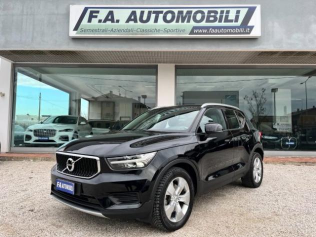 VOLVO XC40 D3 AWD Geartronic Momentum rif. 23820611