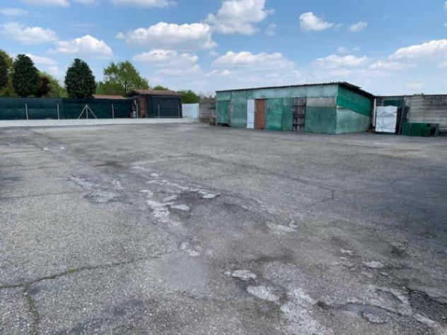 Casa indipendente di 100 m² con più di 5 locali e box auto in vendita a Cavezzo - Foto 5