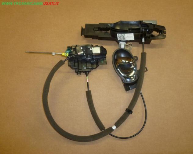 SERRATURA PORTA ANT. S. 6 PIN  Carrozzeria  Lamierati esterni  Porte  Serratura porta a NISSAN - NOTE - 01-08-2013 -