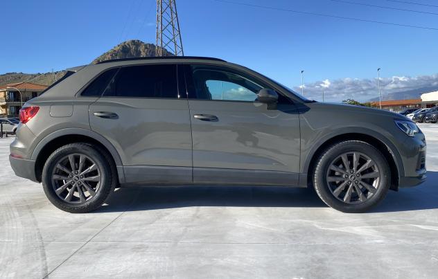 Audi Q3 Business 2.0 TDI 150CV 35 - Foto 7
