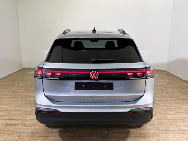 Volkswagen Tiguan Tiguan 1.5 etsi Edition Plus 130cv dsg - Foto 5