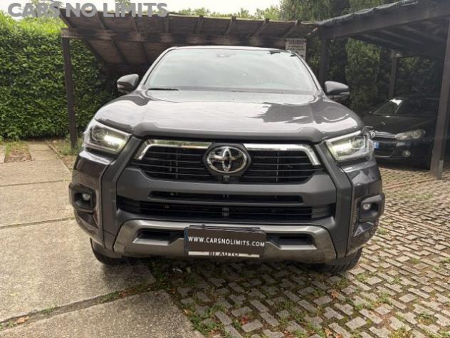 TOYOTA Hilux 2.4 D-4D A/T 4WD 4 porte Double Cab Invincible rif. 23826308