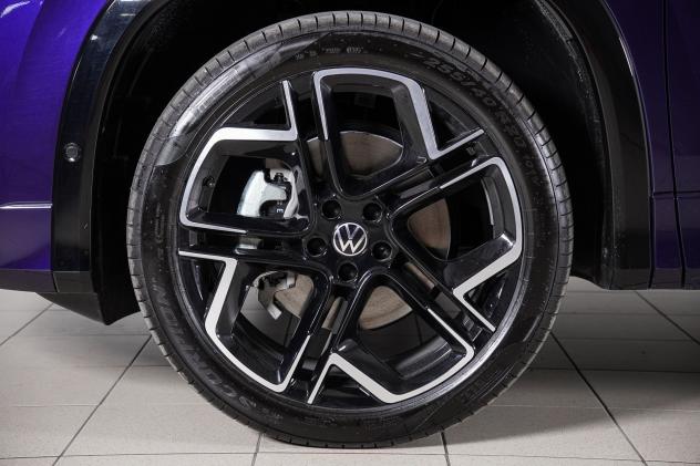 Volkswagen Tayron 1.5 TSI DSG eHybrid R-Line Plus 204CV - Foto 6