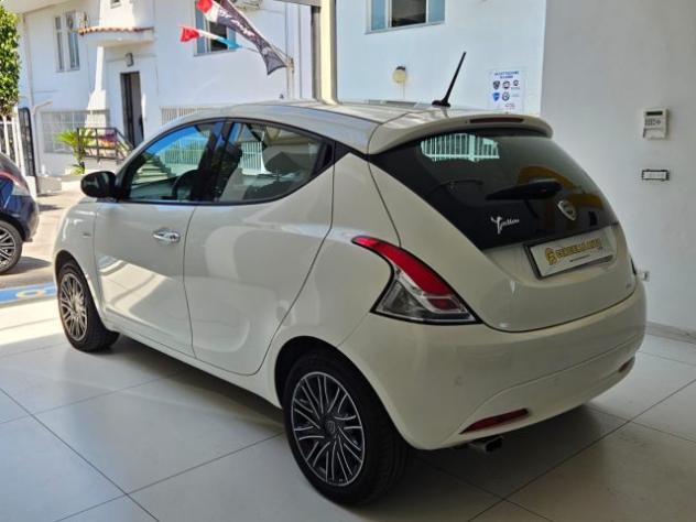 LANCIA Ypsilon 1.2 69 CV 5 porte GPL Ecochic Gold da €110,00 rif. 23929848 - Foto 3