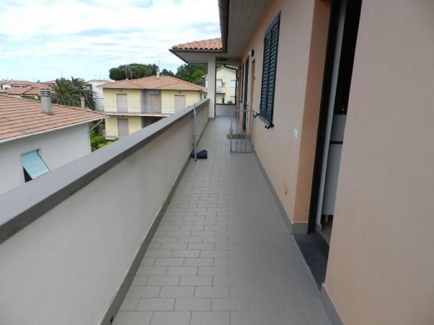 APPARTAMENTO di 3 vani e di 60 mq (ROSIGNANO MARITTIMO - Rosignano Solvay) rif. R0261 - Foto 2