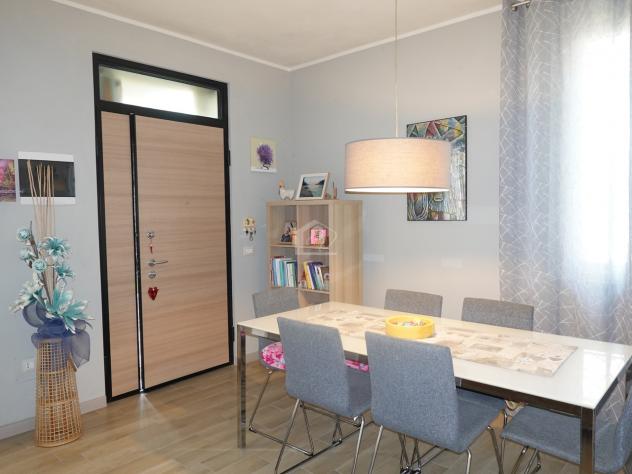 Suzzara vendesi casa indipendente 6 vani 173 Mq - Foto 6