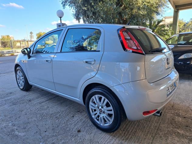 Fiat Punto 1.3 MJT II S&S 85 CV 5 porte ECO Lounge - Foto 2