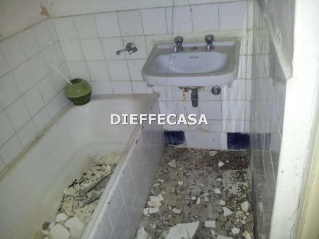 1040 - In Vendita Casa/Ufficio da ristrutturare a Marsala - Foto 8