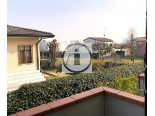 Villetta a schiera in affitto