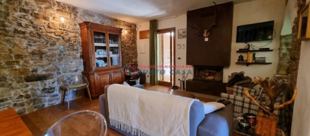 Erice vetta – Zona Madrice – Indipendente su 2 livelli, 70mq ca. - 3 vani + acc. + cortile interno. Ottime condizioni e rifiniture. Euro 600 CL G - Foto 4