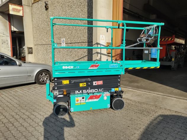 Piattaforma aerea verticale elettrica Imer Iteco IM5980AC - Foto 4