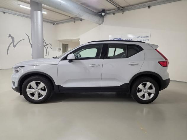 Volvo XC40 XC40 T3 Geartronic Momentum Core 163CV - Foto 8
