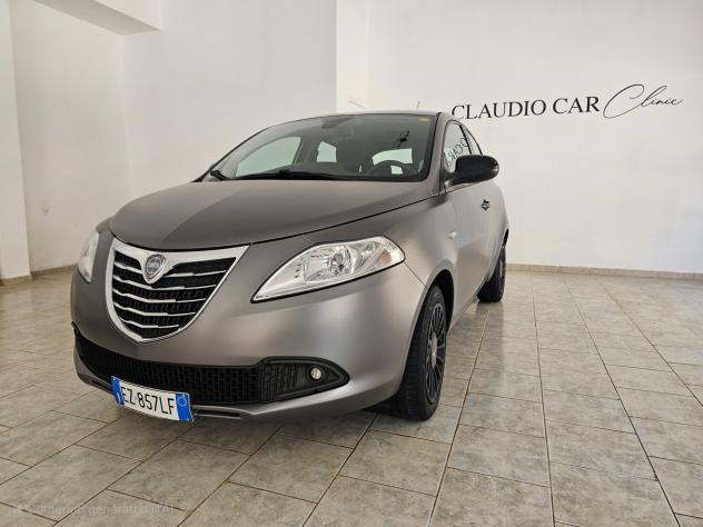 Lancia Ypsilon 1.2 69 CV 5 porte GPL Ecochic Elefantino - Foto 10
