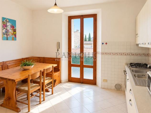 Appartamento in bifamiliare con garage e soffitta - Foto 5