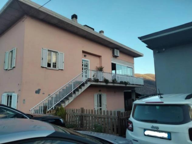 Immobile in asta di 136 m² con più di 5 locali in vendita a Cingoli - Foto 2