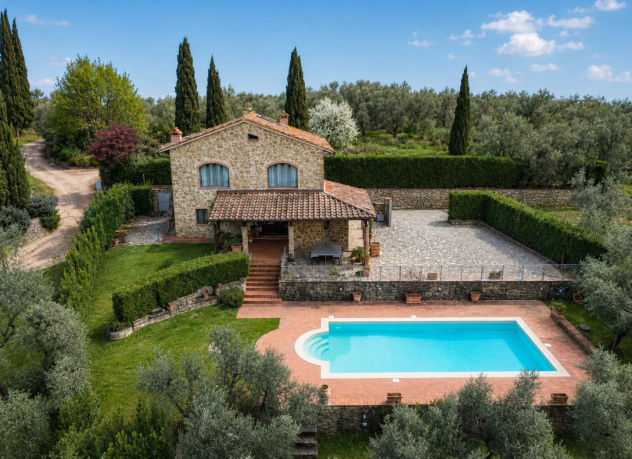 Colonica in vendita a Vinci 240 mq Rif: 1132602
