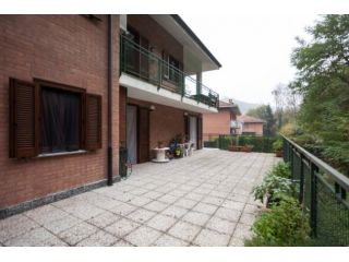 Appartamento di 68 m² con 2 locali e box auto in affitto a Castiglione Torinese