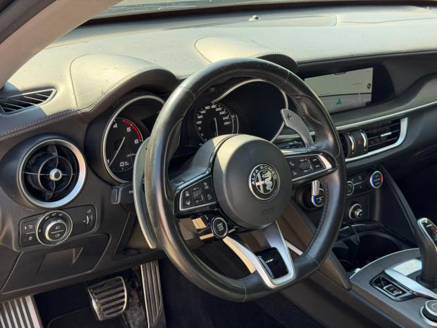 Alfa Romeo Stelvio 2.2 Turbodiesel 210 CV AT8 Q4 Veloce T - Foto 10