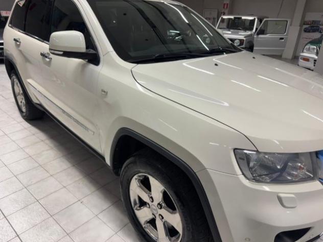JEEP Grand Cherokee 3.0 CRD 241 CV Limited rif. 24159628 - Foto 3