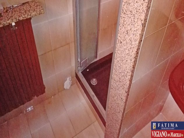 FOGGIA – VENDESI – VIA LECCE – TRATTABILE – MQ. 110 – 2 ingressi – 2 cortili - Foto 7