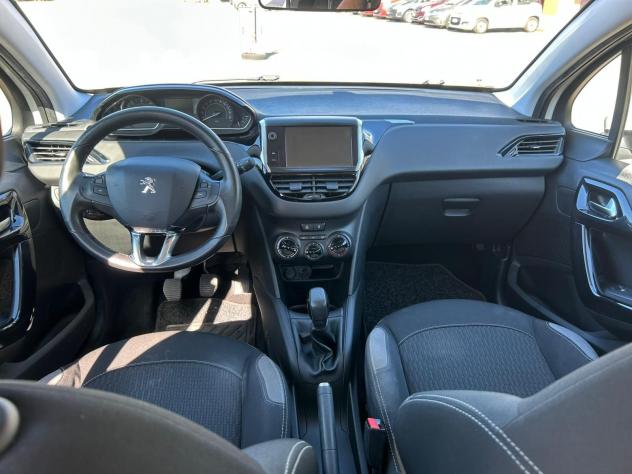 Peugeot 208 1.6 BlueHDi 75cv Allure - Foto 10