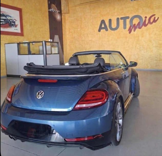 VOLKSWAGEN Maggiolino Cabrio 1.4 TSI DSG R-Line BlueMotion Technology rif. 24063626 - Foto 2