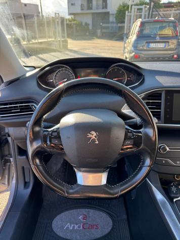 Peugeot 308 308 BlueHDi 120 S&S SW Allure - Foto 7