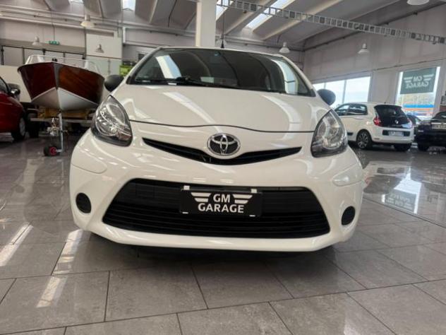 TOYOTA Aygo 1.0 12V VVT-i 5 porte Active Connect rif. 24096888 - Foto 4