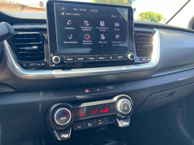 Kia Stonic 1.2 dpi Style gpl 82cv - Foto 9
