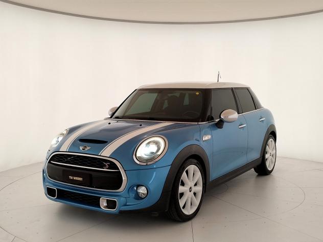 Mini Cooper SD 5 porte (F55)