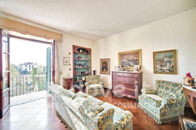 Appartamento di 150 m² con più di 5 locali in vendita a Sinalunga - Foto 4