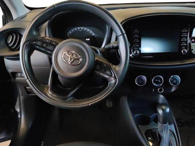 Toyota Aygo X 1.0B (72 CV) Active S-CVT - Foto 9
