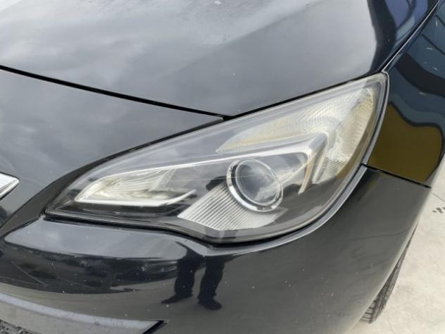 OPEL Astra GTC 1.6 Turbo 180CV 3 porte Cosmo S rif. 22705152 - Foto 4