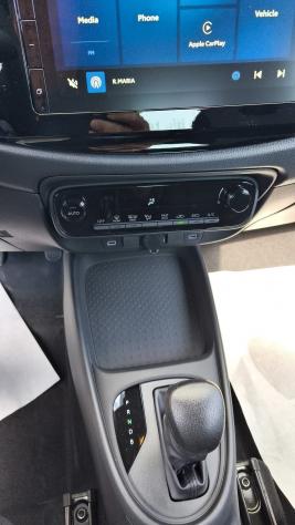 Toyota Aygo X 1.5 Hybrid 115 CV 5 porte KM0 2026 - Foto 4