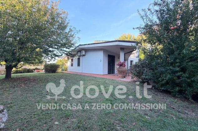 Villa di 208 m² con 5 locali e box auto in vendita a Artena - Foto 11