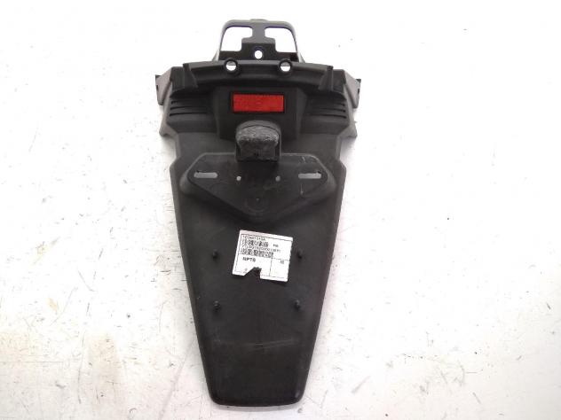 YAMAHA X-MAX 250 PARAFANGO POSTERIORE PORTATARGA E LUCE 2007 2009 SG162