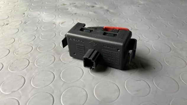 Pulsantiera 4 frecce Renault Megane 3 del 2010 (8200214896A) - Foto 3