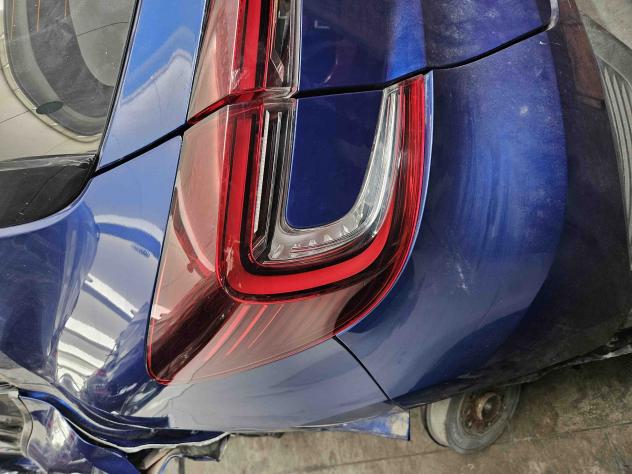STOP FANALE POSTERIORE SINISTRO RENAULT Captur Serie (19)